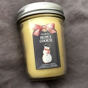 New Bath and Body Works White Barn Merry Cookie Mason Jar Candle